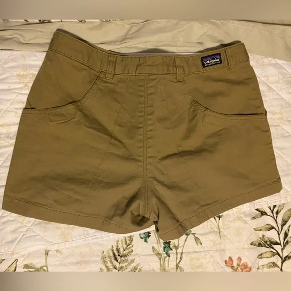 Khaki Patagonia Women's Shorts - Picture 4 of 4